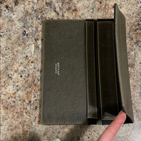 Matt & Nat iPad mini case - Picture 3 of 4